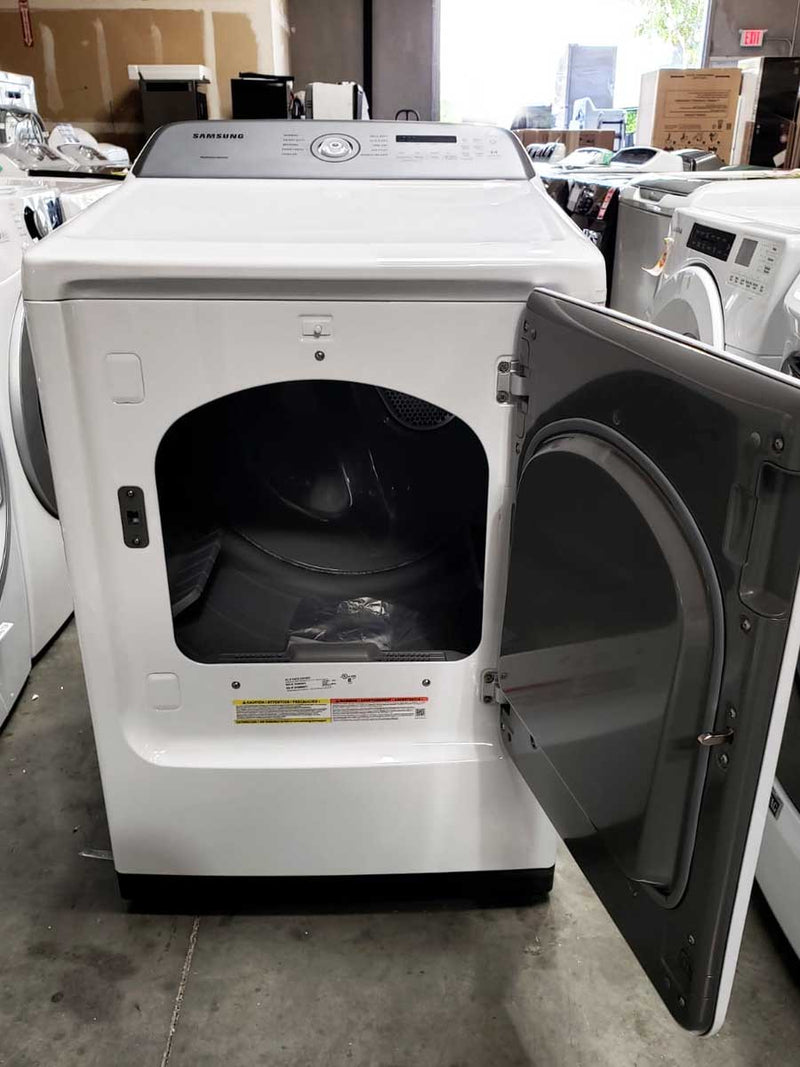 Samsung 7.4 cu. ft. Electric Dryer with Sensor Dry Open